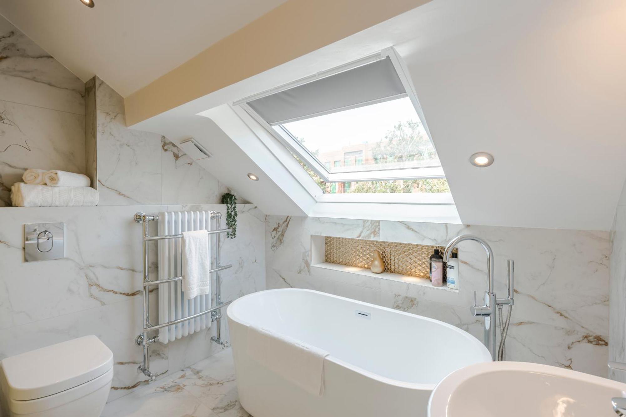 Stunning 3 Bed Duplex Apartment In The Heart Of West Hampstead London Kültér fotó